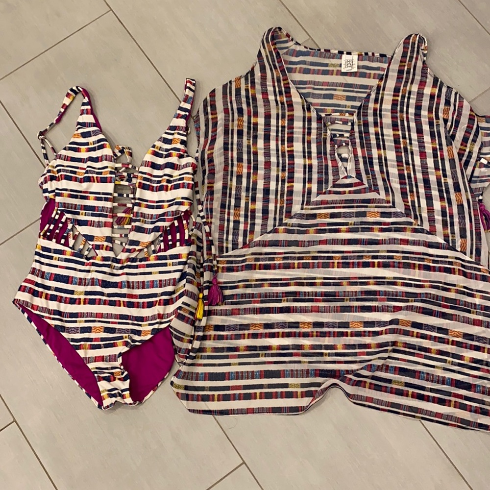 Becca swimsuit with matching coverup. Size 8 &sm